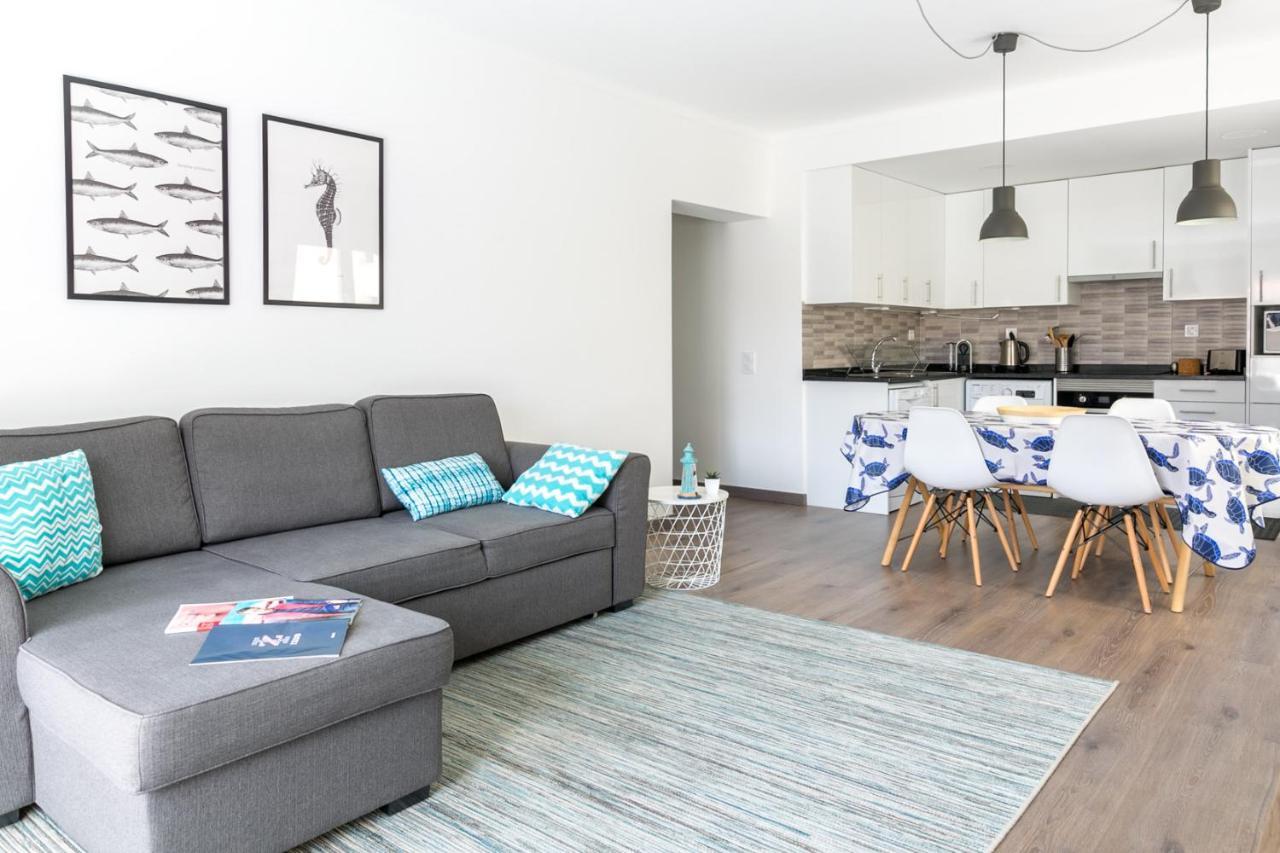 1 Bedroom With Balcony 2 Min Walk To The Beach! Appartement Costa de Caparica